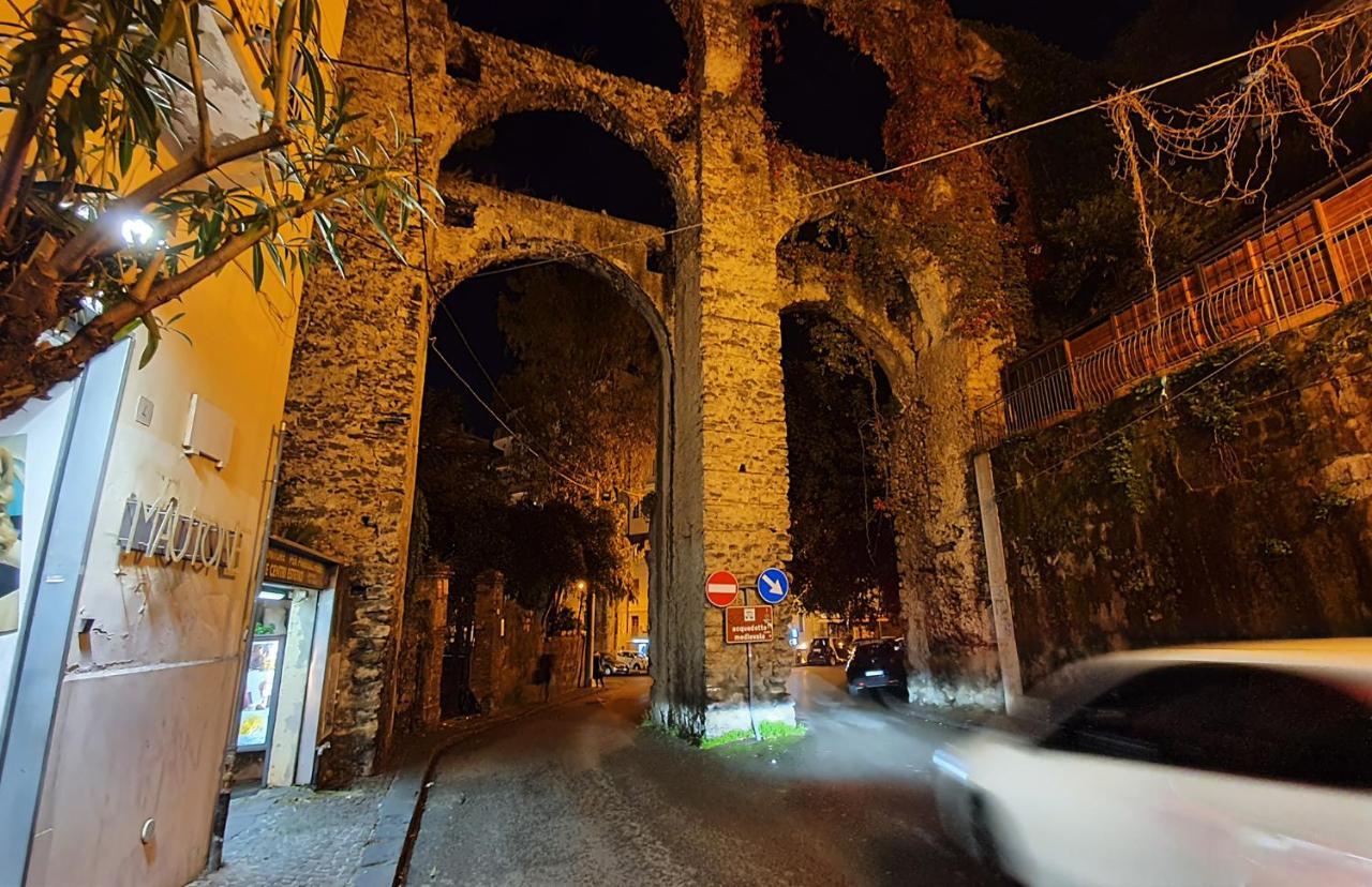 살레르노 La Casa Sugli Archi B&B 외부 사진